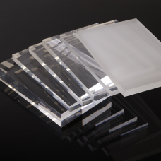 Оргстекло экструзия лист Plexiglas 4х2050х3050 мм прозрачный
